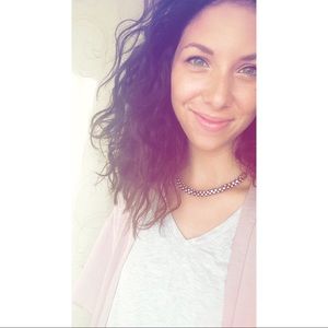 Meet your Posher, Brianne